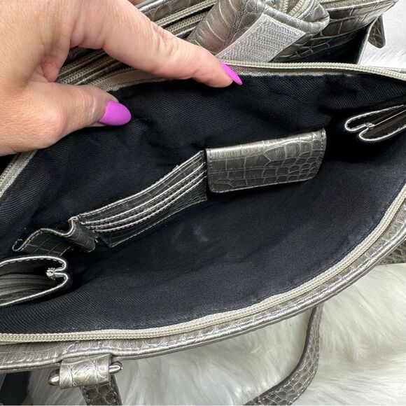Liz Claiborne Crocodile Pewter Tote Bag - Picture 10 of 12